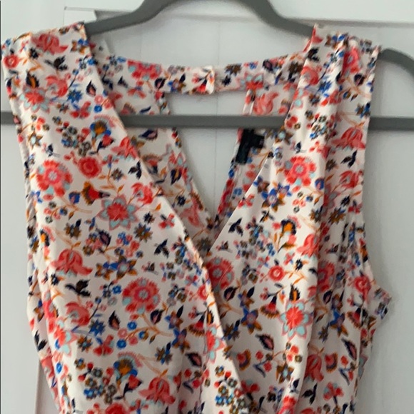 Floral romper - Picture 2 of 3